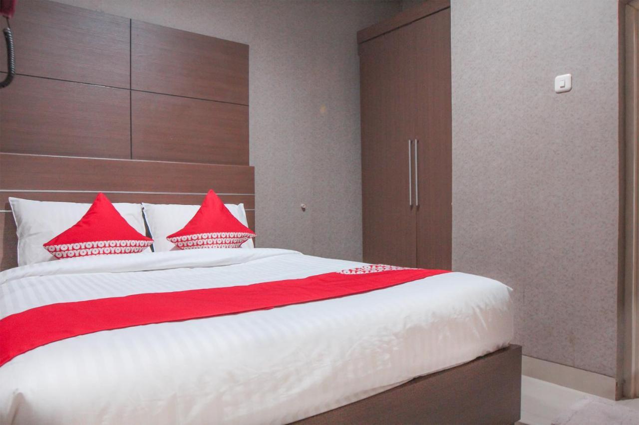 Oyo 383 Env Residence จาการ์ตา ภายนอก รูปภาพ